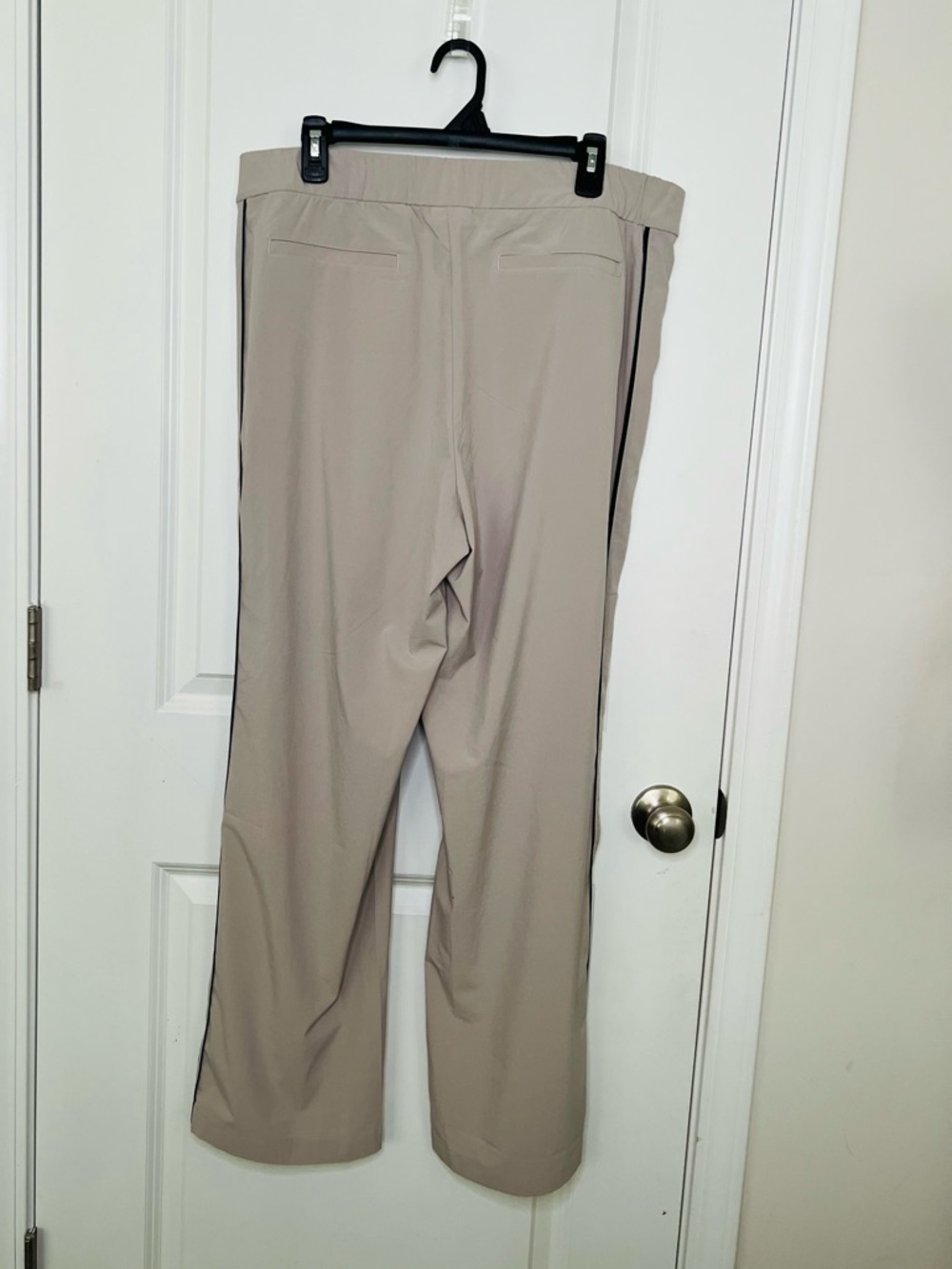 J Jill Fit Track Pants Womens Sz Large Tan Athletic Outdoor Side Stripes Casual - Picture 4 of 13